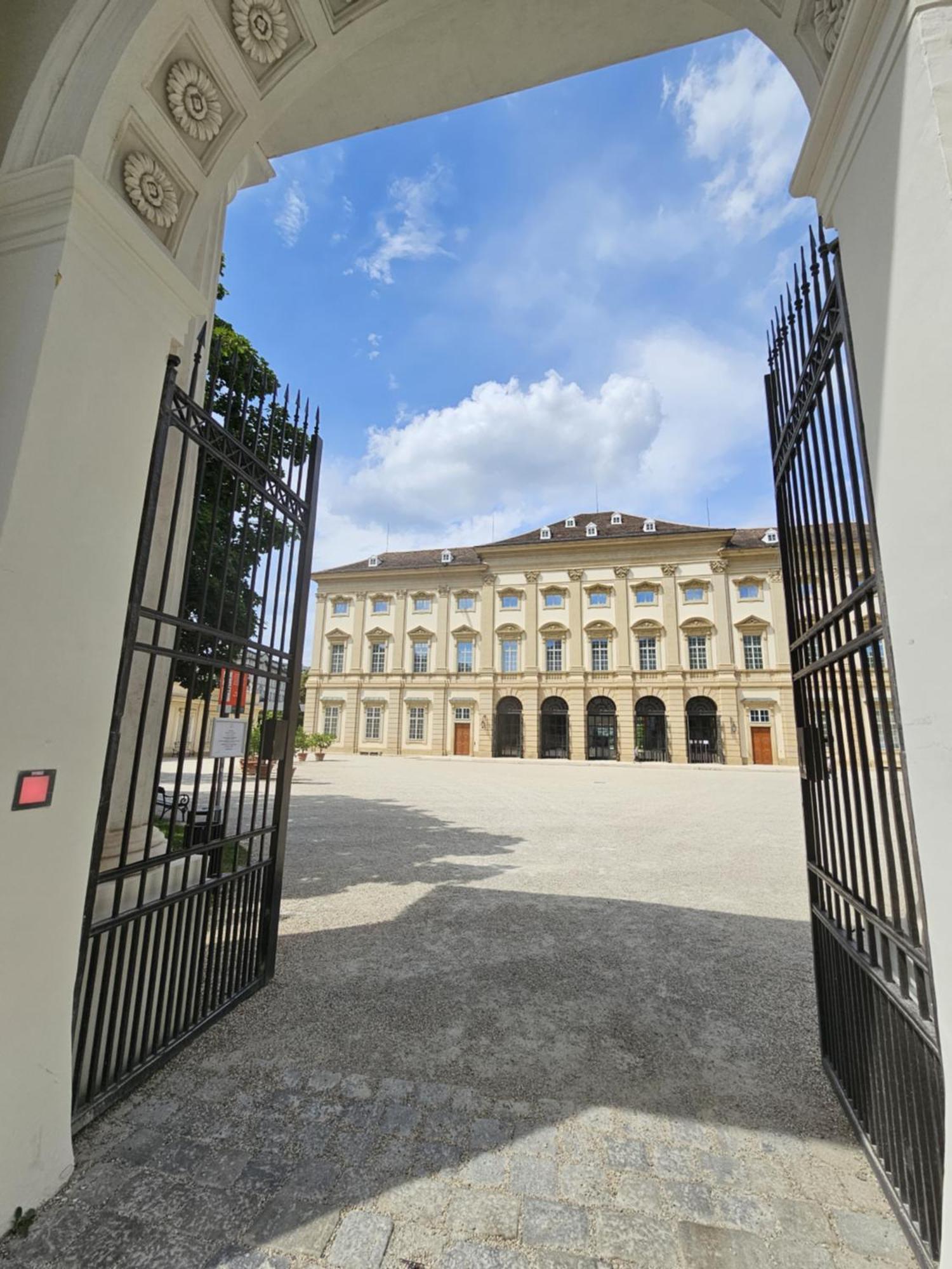 Mauthaus Lichtenstein Vienna Luaran gambar